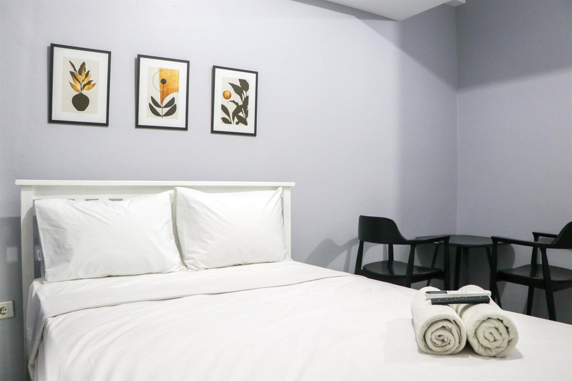 Apartemen Minimalist At Grand Afrika By Travelio