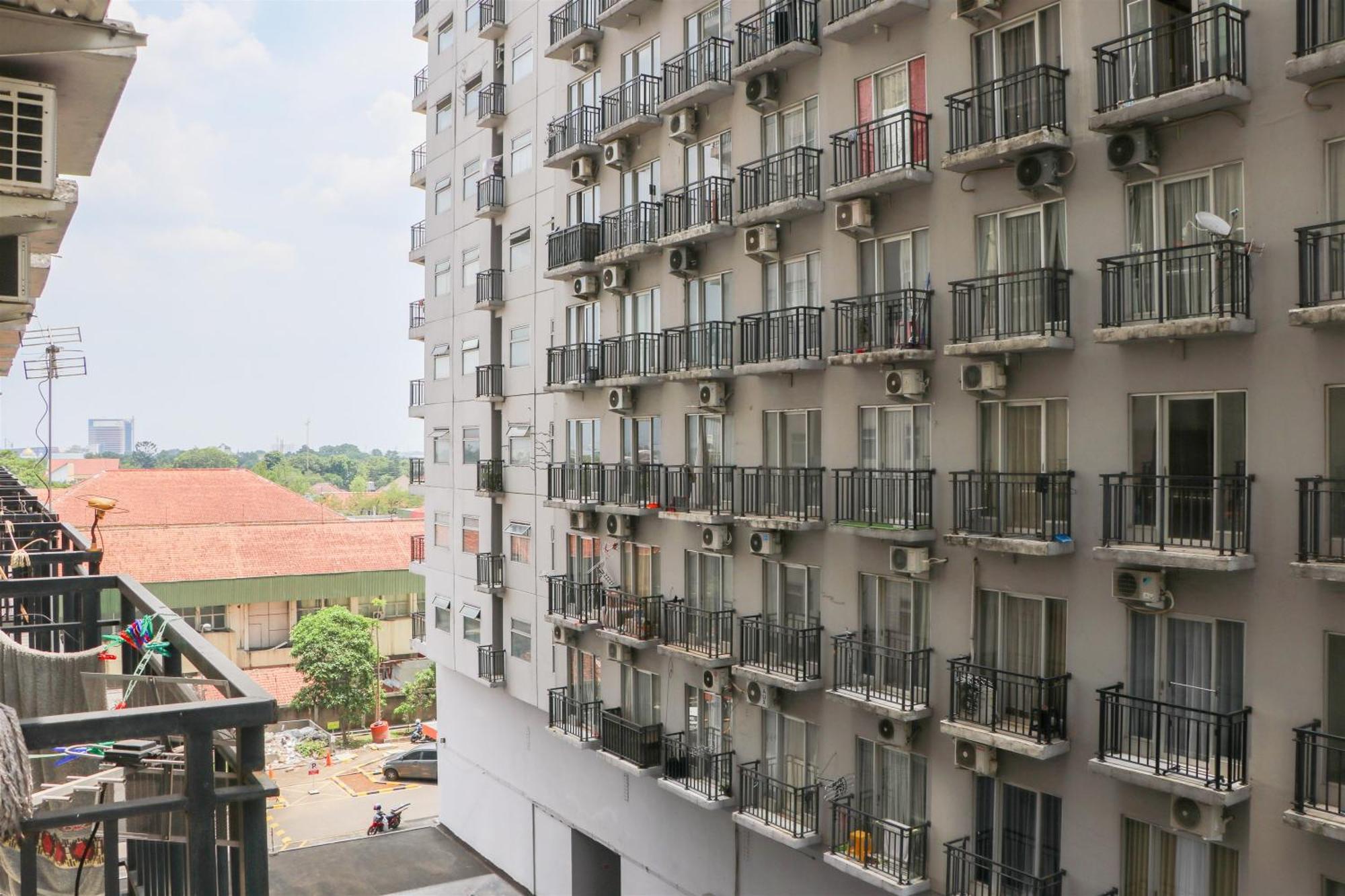 Minimalist At Grand Afrika By Travelio *